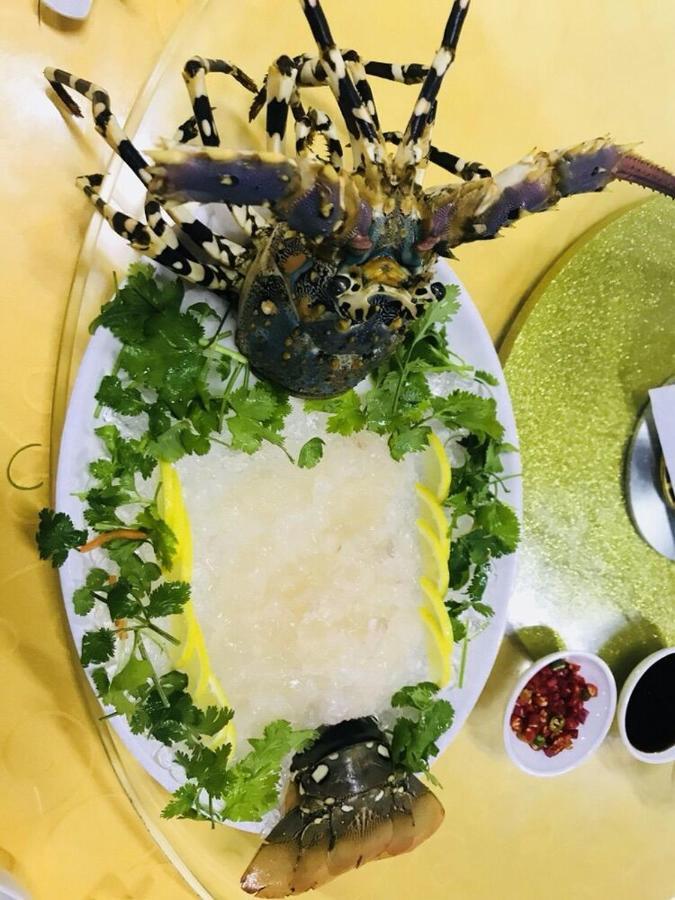 加洋友好水屋家庭旅馆 亞庇 外观 照片