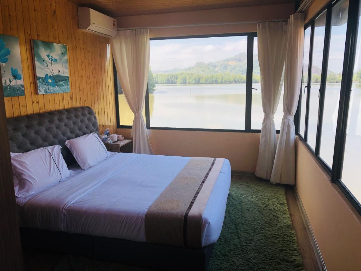加洋友好水屋家庭旅馆 亞庇 外观 照片