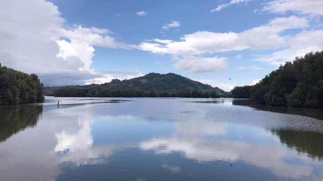 加洋友好水屋家庭旅馆 亞庇 外观 照片